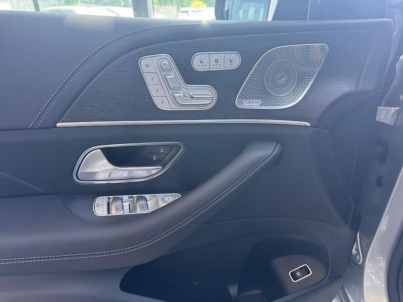 Mercedes-Benz GLE (2026) 450 d 4MATIC kupé - fotka 6 z 25