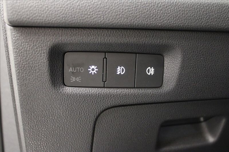 Škoda Octavia 2,0 TDI DSG Style 1.majitel CZ - fotka 14 z 36
