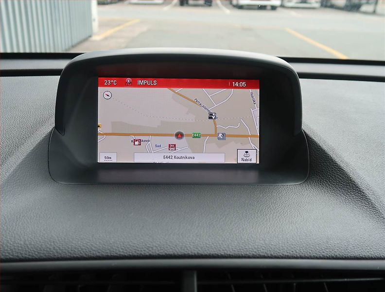 Opel Mokka (2015) Cosmo 1.4 Turbo, Automat - fotka 19 z 20