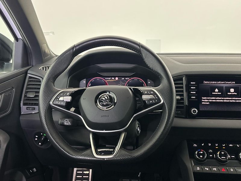 Škoda Karoq Sportline 4x4 DSG - fotka 18 z 29