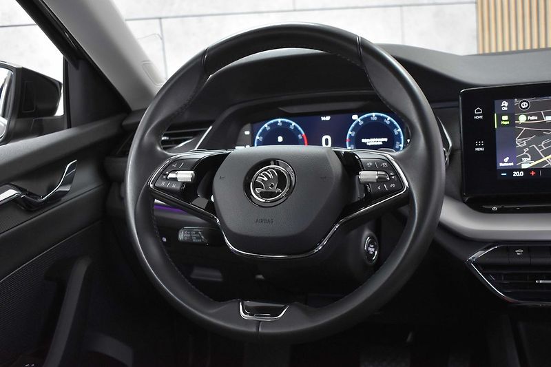 Škoda Octavia TSI*81kW*DSG*STYLE*KAMERA*ACC* - fotka 17 z 40
