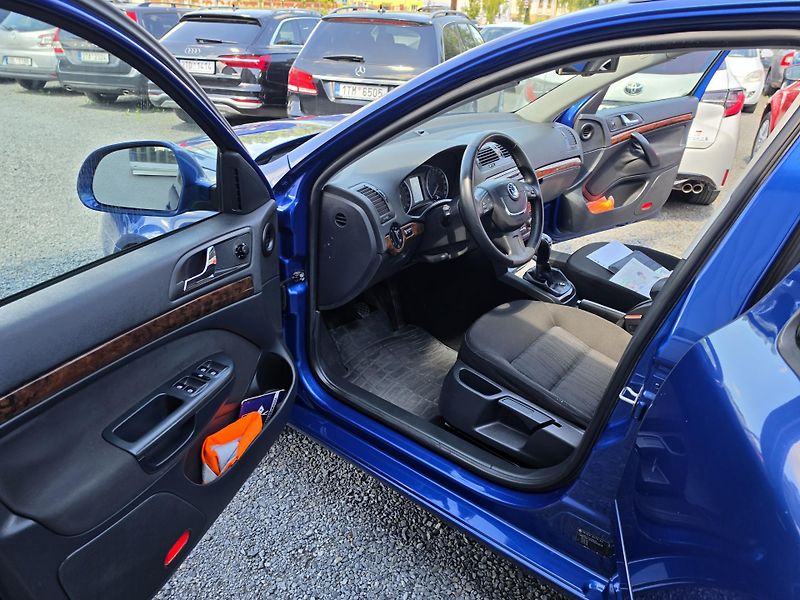Škoda Octavia 2.0 TDi 103kw Xenon  - fotka 15 z 33