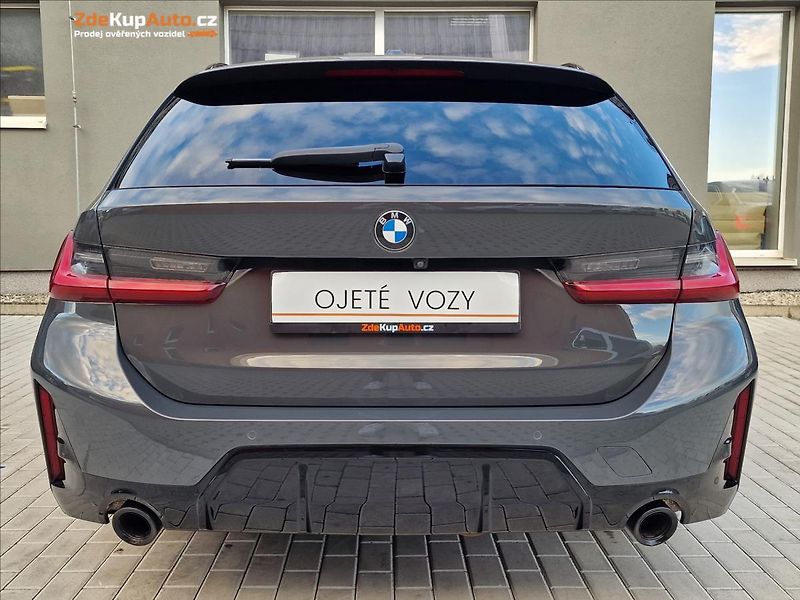 BMW Řada 3 330d Xdrive M-Sport ČR,1.Maj. - fotka 9 z 50