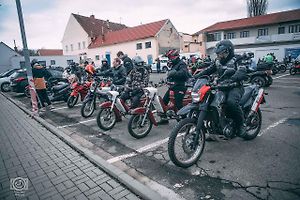 Vánočka 2024. Podívejte se, jak vypadal tradiční sraz motorkářů ve Slavkově.