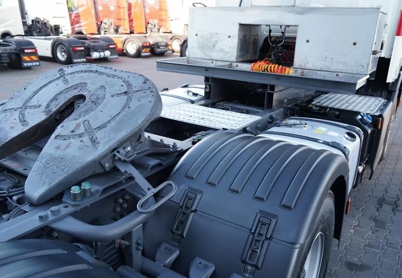 Scania (2019) R730 6x4 tahač 180t EURO 6 - fotka 9 z 25