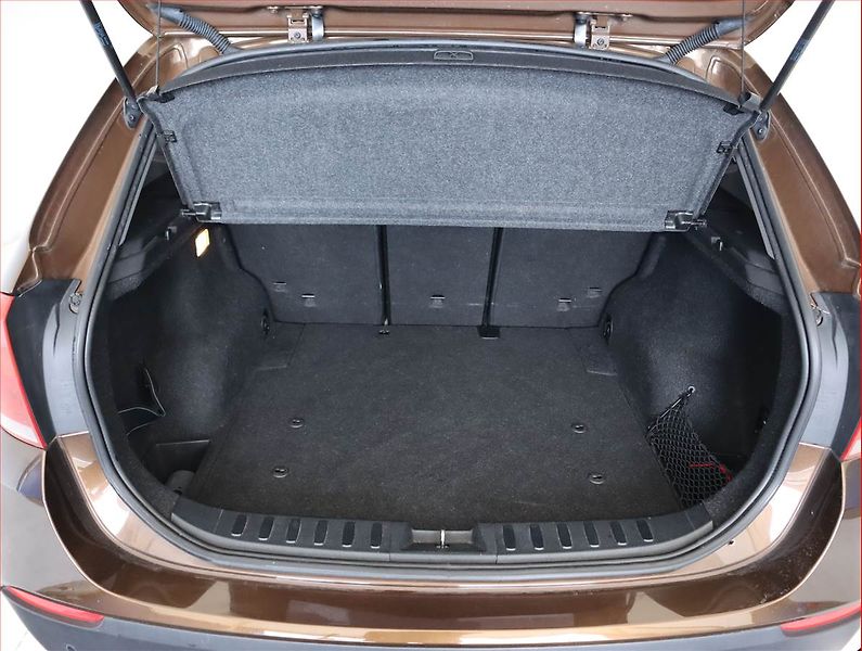 BMW X1 (2012) xLine xDrive20d, 4X4, Automat - fotka 14 z 17
