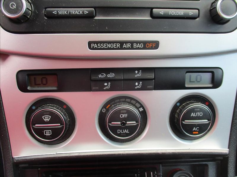 Volkswagen Passat 1,4 TSI,90kW,digiklima, Cebia, - fotka 17 z 30