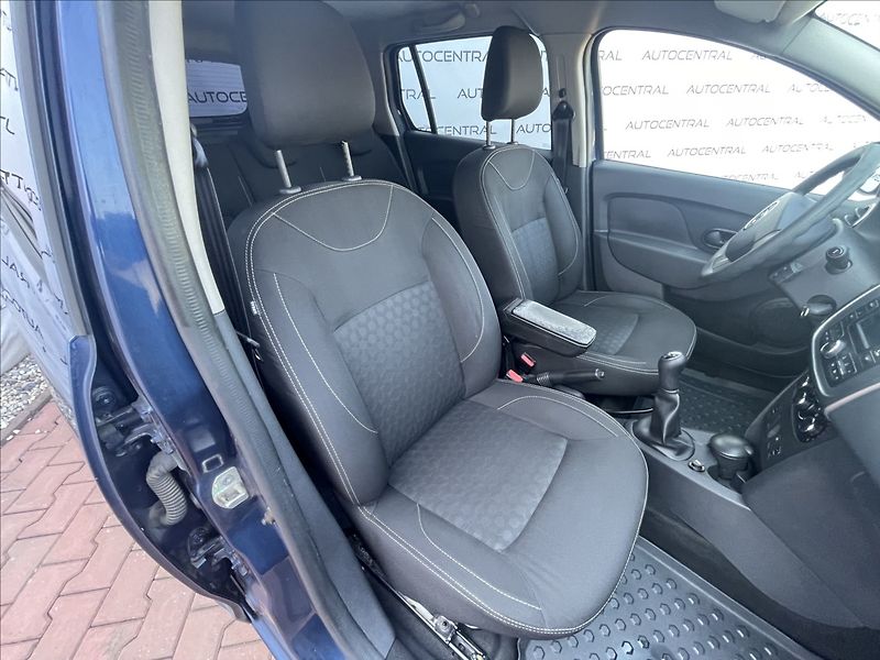 Dacia Logan 1,2 i,16V,54kW,STK 5/28,1.maj. - fotka 17 z 19