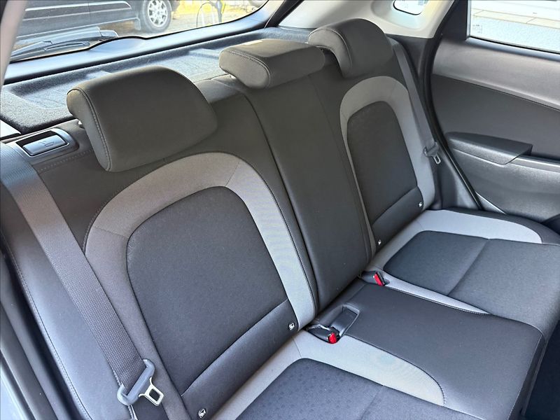 Hyundai Kona 1,0 T-GDI 1maj.CZ,po servisu - fotka 22 z 31
