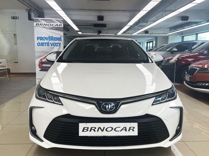 Toyota Corolla 1.8 Hybrid Active, e-CVT, ČR - fotka 2 z 25