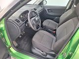 Škoda Fabia (2010) COMBI / 1.2 TSI / 63 kW / AMBI - náhled 13