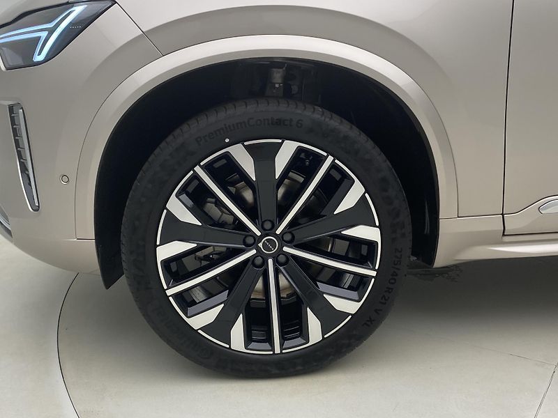Volvo XC90 (2026) B5 AWD AUT BRIGHT PLUS 7míst - fotka 18 z 71