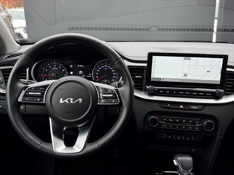 Kia XCeed (2025) 1,5 T-GDI TOP 7DCT - fotka 10 z 13