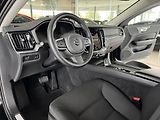 Volvo V60 B3 AUT*120kW*KeyLess*LED*Kamer - náhled 9