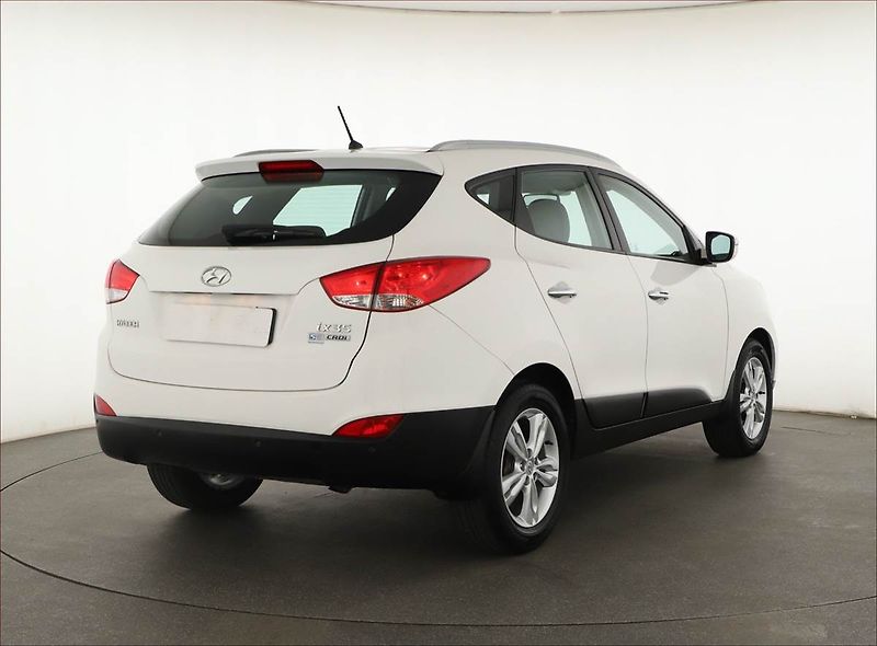 Hyundai ix35 (2013) 1.7 CRDi, Serv.kniha, Tempomat - fotka 5 z 17