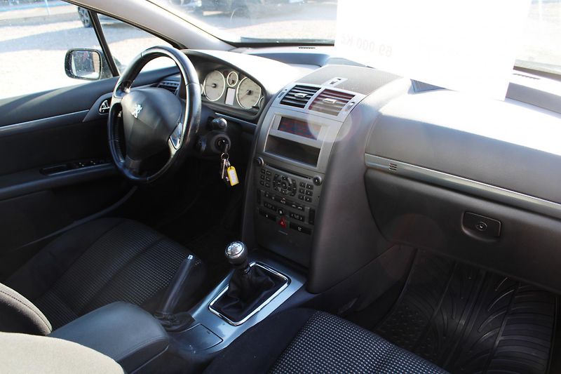Peugeot 407 (2005) 2,0HDI KLIMA XENONY PANORAMA - fotka 14 z 15