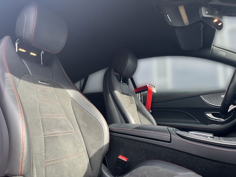 Mercedes-Benz Třídy E Třídy Mercedes-AMG E 53 4MATIC - fotka 16 z 18