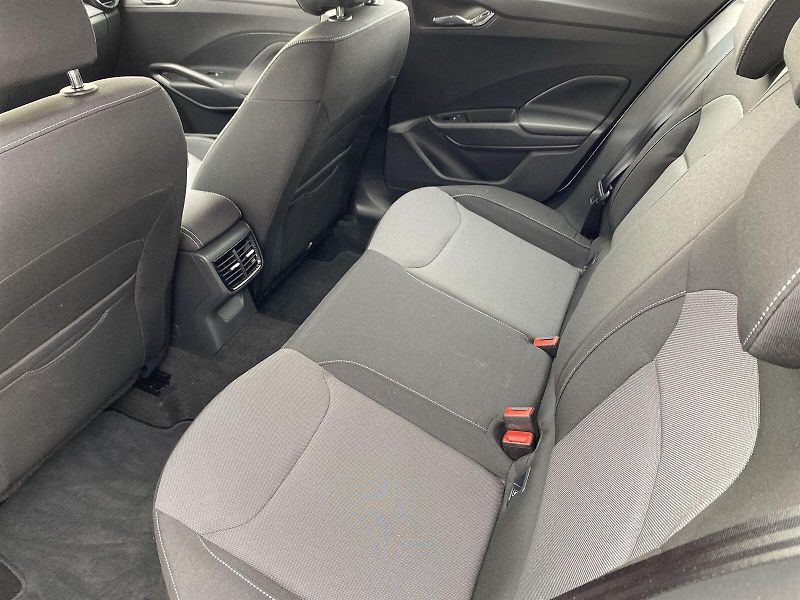 Škoda Fabia (2025) 1.0 TSI Selection - fotka 7 z 31