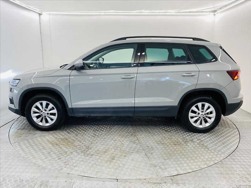 Škoda Karoq 1,5 TSI 110kW DSG Selection - fotka 3 z 26