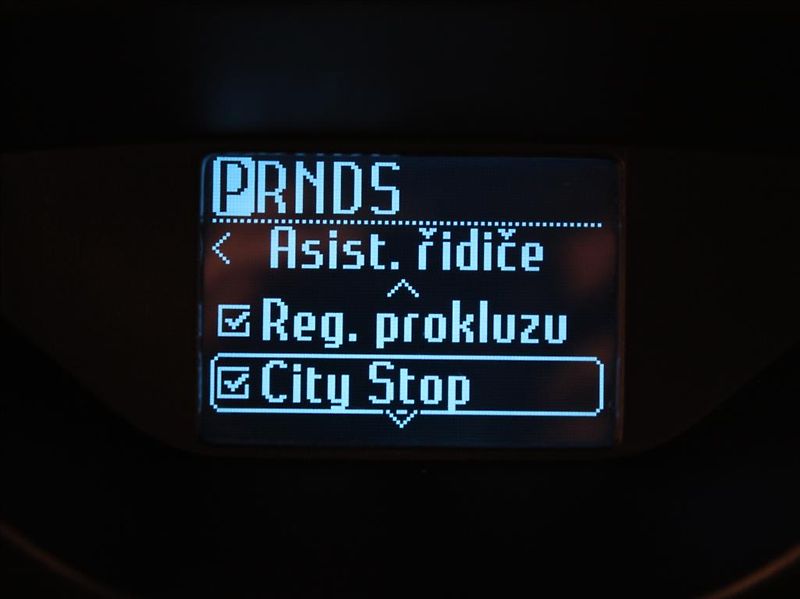 Ford C-MAX 2,0 TDCI 103kW AT 164tkm. STK - fotka 10 z 22