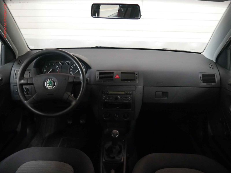 Škoda Fabia (2004) 1.2 HTP, ČR, Tažné, STK3/28 - fotka 8 z 14
