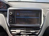 Peugeot 2008 (2017) 1.2PT, Allure, TZ - náhled 16