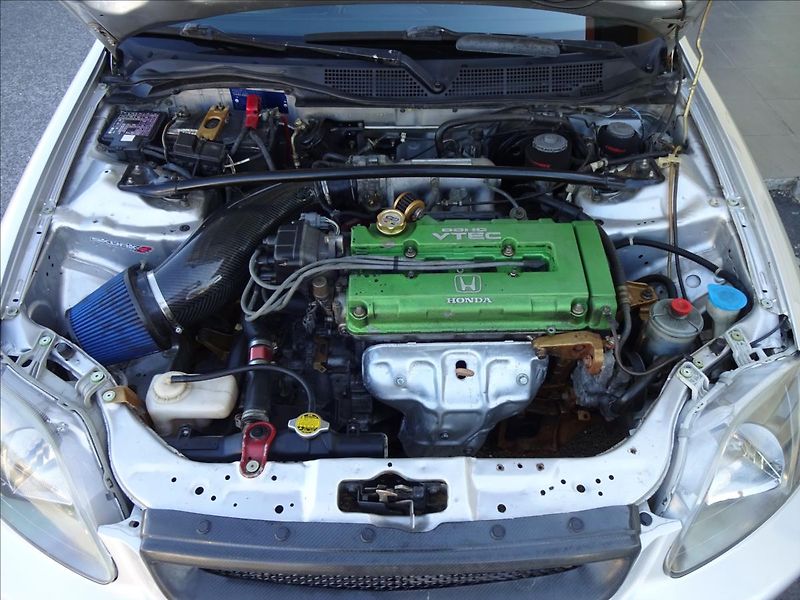 Honda Civic 1,6VTI 118kW - fotka 43 z 51