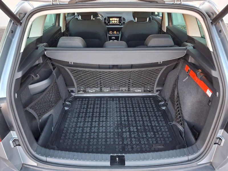 Škoda Karoq (2020) Style DSG 1,5TSi 110kW - fotka 8 z 35