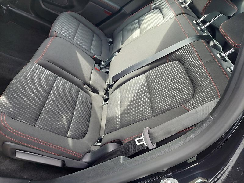 Ford Kuga (2021) III. TDCi ST Line  88kW - fotka 24 z 45