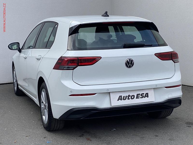 Volkswagen Golf (2020) 1.0TSi, ČR, Life, LED - fotka 6 z 18