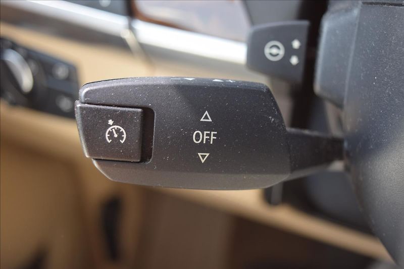 BMW X6 3,0 d 210KW AUTOMAT PO SERVISE - fotka 35 z 50