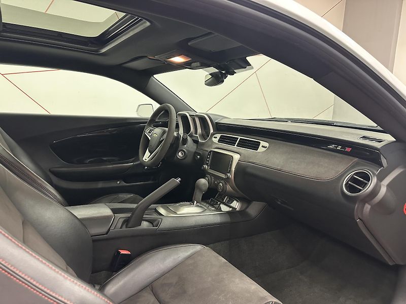 Chevrolet Camaro (2014) ZL1*KAMERA*CANADA - fotka 10 z 16