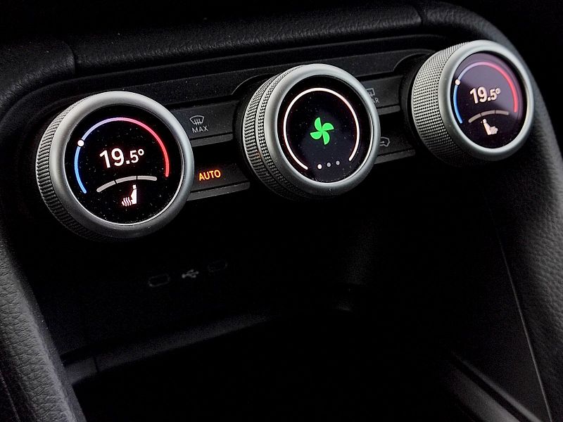 Škoda Kodiaq (2024) Selection 2,0 Tdi 110 Kw DSG - fotka 22 z 38