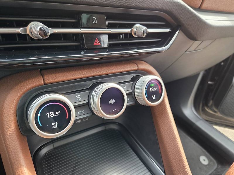 Škoda Kodiaq (2024) 2.0 TDI DSG 4x4 Exclusive 7mís - fotka 34 z 55