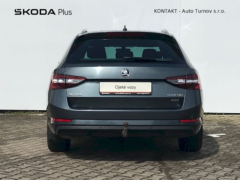 Škoda Superb (2019) Combi  L&K 4x4 2,0 TDI DSG - fotka 26 z 29