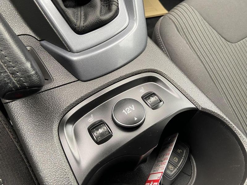 Ford Focus (2014) 1.0EcoBoost 92kw - fotka 29 z 32