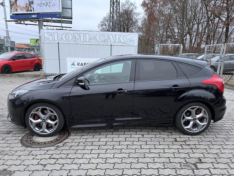 Ford Focus 2.0 ST 184 kW ČR odp. DPH - fotka 3 z 18