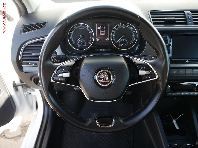 Škoda Fabia (2021) 1.0 TSi, ČR, Style, LED - fotka 15 z 18