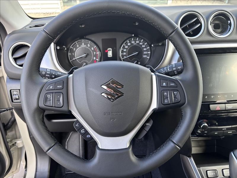 Suzuki Vitara (2026) 1,4 BoosterJet Automat  Premiu - fotka 18 z 18