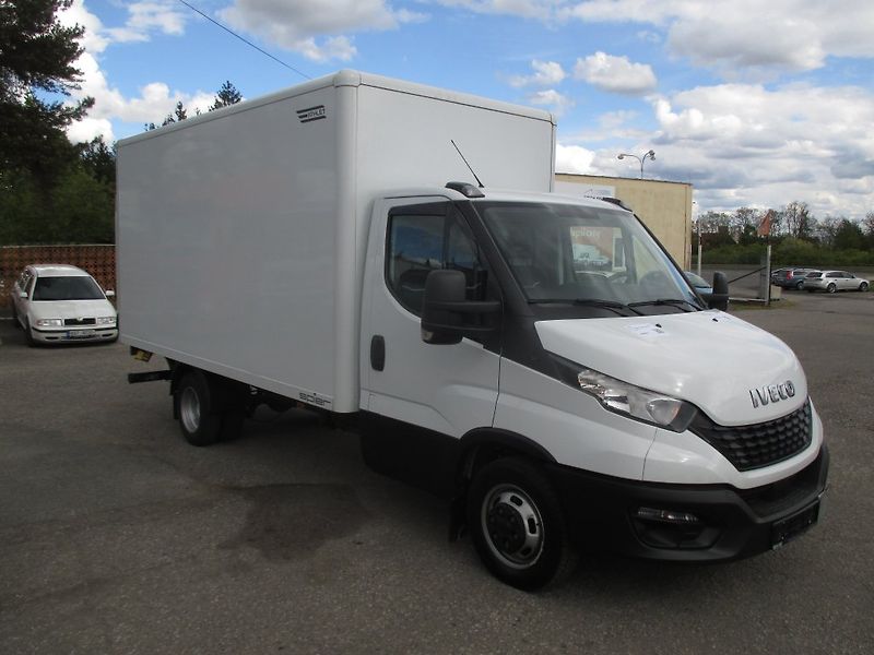 Iveco Daily 35C16, HC, 8 palet - fotka 3 z 17