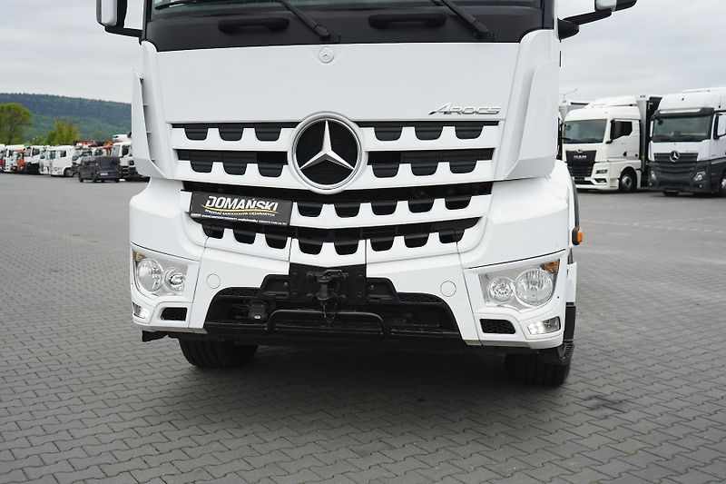 Mercedes-Benz (2018) AROCS / 2651 / 6 X 4 / FASSI F - fotka 29 z 68