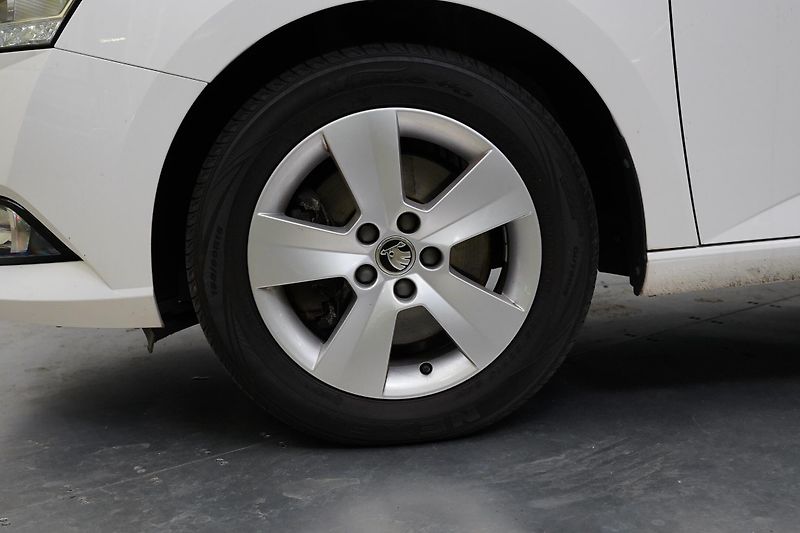 Škoda Fabia - fotka 10 z 22
