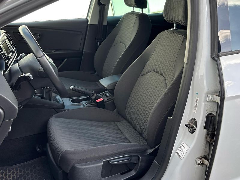 Seat Leon STYLE - fotka 7 z 25
