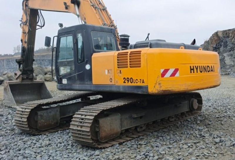 Ostatní (2007) Hyundai 290 LC-7a pásák 33t - fotka 3 z 6
