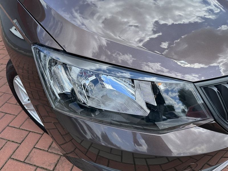 Škoda Fabia (2016) 1.2TSi Active Klimatizace - fotka 37 z 50