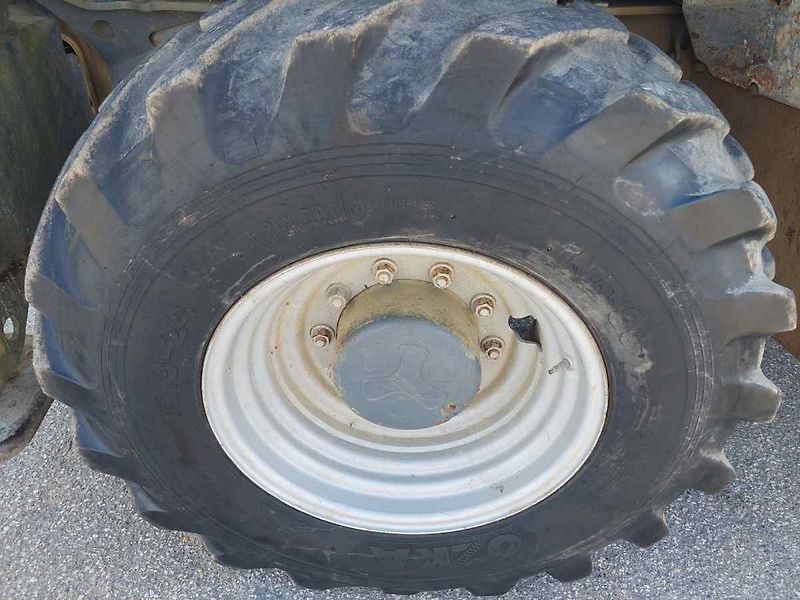 Terex TLB 990 PM - fotka 18 z 40