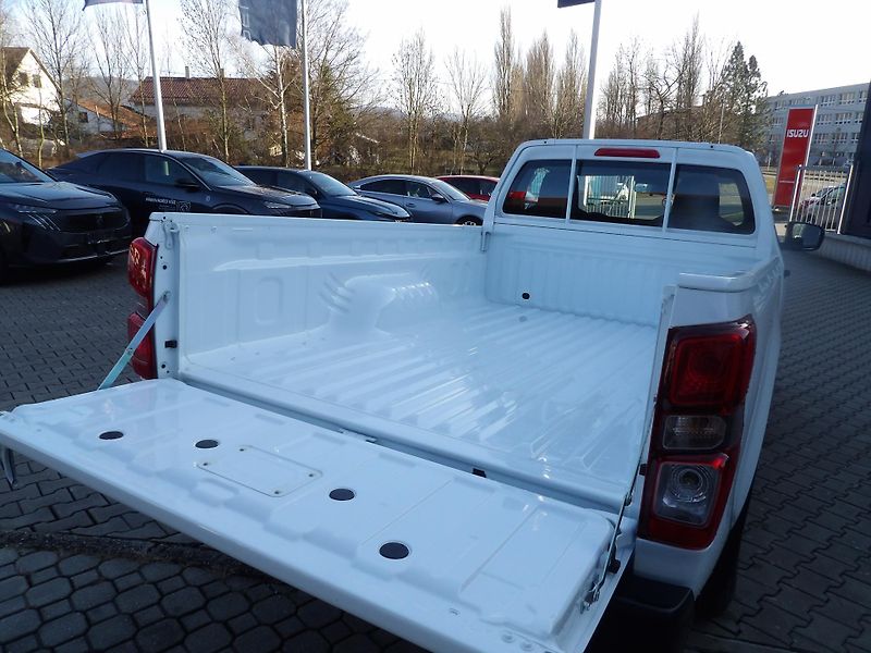 Isuzu D-Max (2026) L 2.2L 163K 4x4 8st A/T - fotka 11 z 32