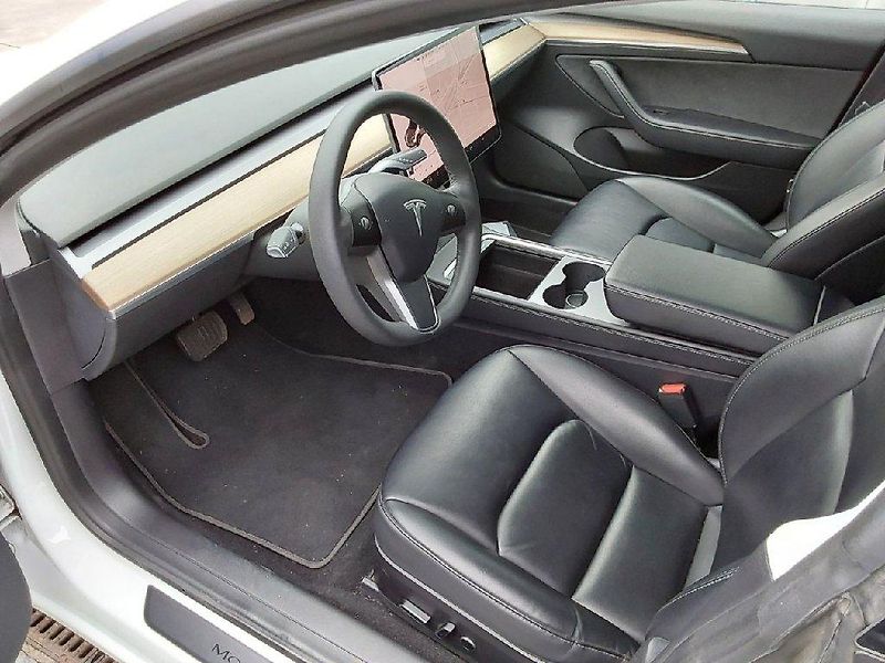Tesla Model 3 (2021) AWD Long Range    PŘIPRAVUJEME - fotka 6 z 9