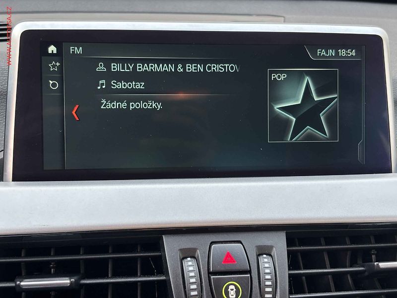 BMW X1 (2018) 1.5d SDrive16d, Navi, kamera - fotka 17 z 19