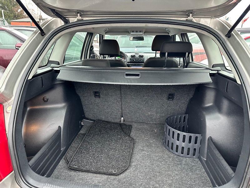 Škoda Fabia (2011) 1.2i PĚKNÝ STAV, 100%KM - fotka 13 z 13